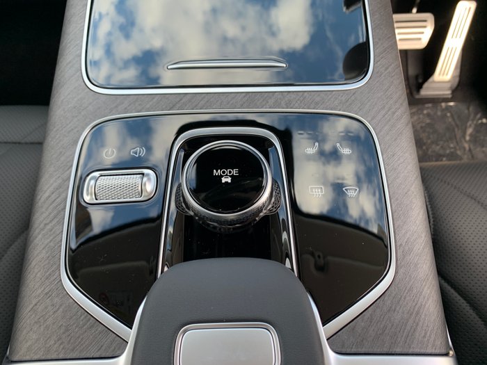 2025 Jaecoo J8 Track