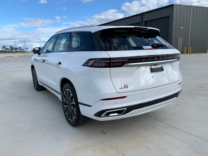 2025 Jaecoo J8 Track