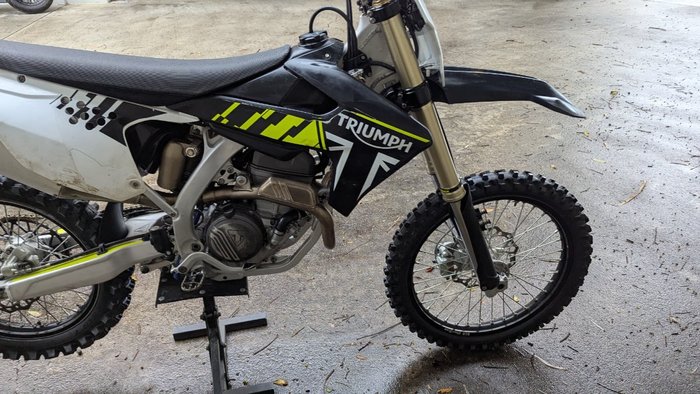 2025 Triumph TF 450-RC Black