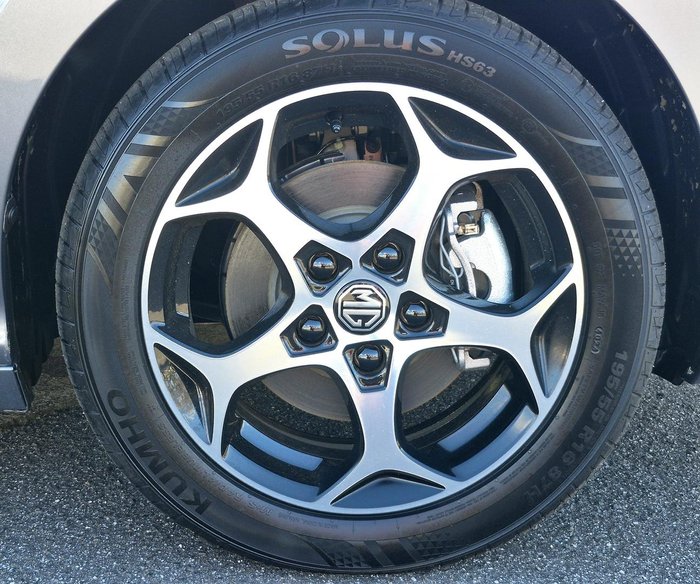 2025 MG MG3 Essence MY25 Hampstead Grey