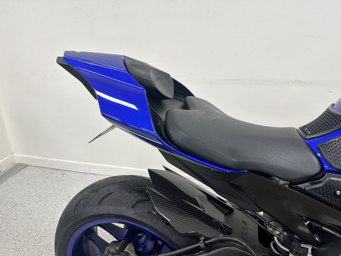 2016 YAMAHA YZF-R1 Blue