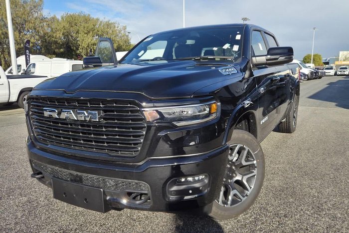 2025 RAM 1500 Laramie Sport Hurricane SO RamBox