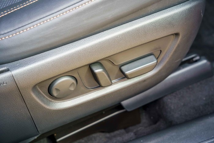 2024 Mazda CX-60 G40e Azami