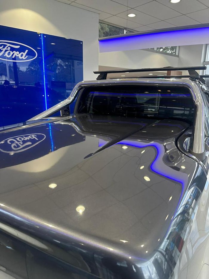 2020 Toyota Hilux SR5