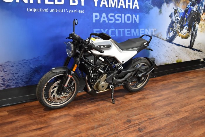 2022 Husqvarna VITPILEN 401 Chrome / Silver