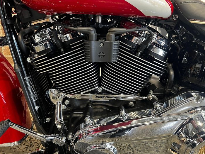 2024 Harley-Davidson Hydra Glide Revival 114 (FLI) Touring Red