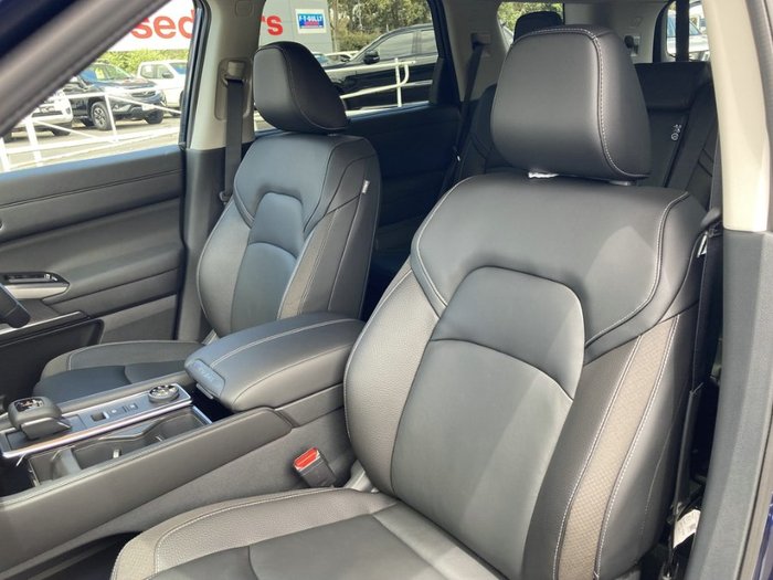 2024 Nissan PATHFINDER TI