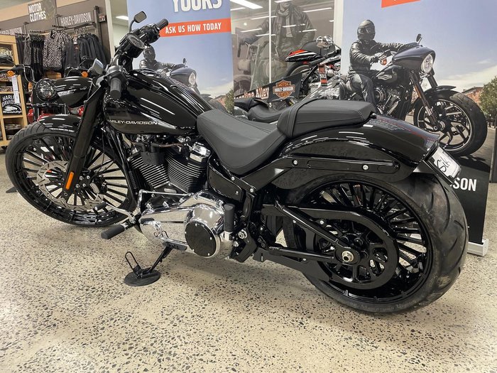 2025 Harley-Davidson Breakout 117 (FXBR) Softail Black