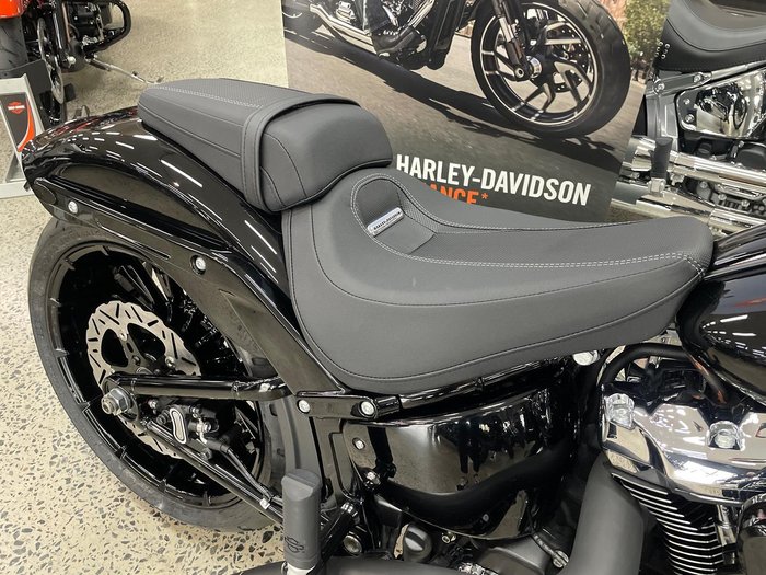 2025 Harley-Davidson Breakout 117 (FXBR) Softail Black