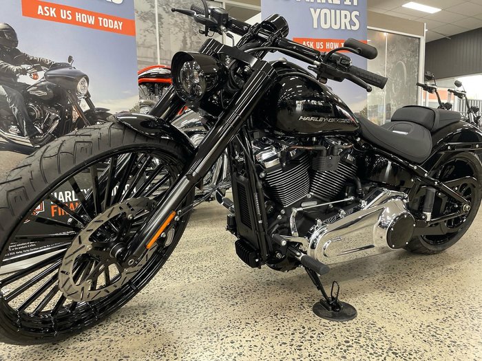 2025 Harley-Davidson Breakout 117 (FXBR) Softail Black