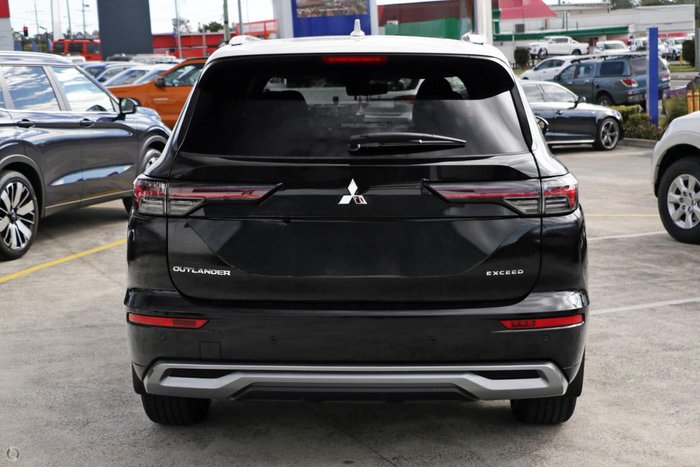 2025 Mitsubishi Outlander Exceed Tourer ZM MY25 AWD Black Diamond with Sterling Silver Roof