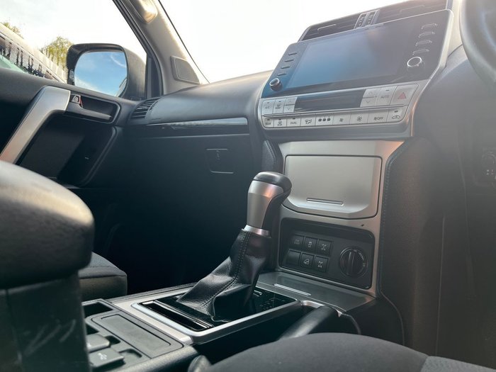 2021 Toyota Landcruiser Prado