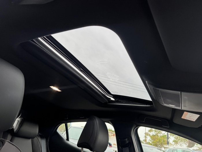 2024 Mazda 3 G25 Astina