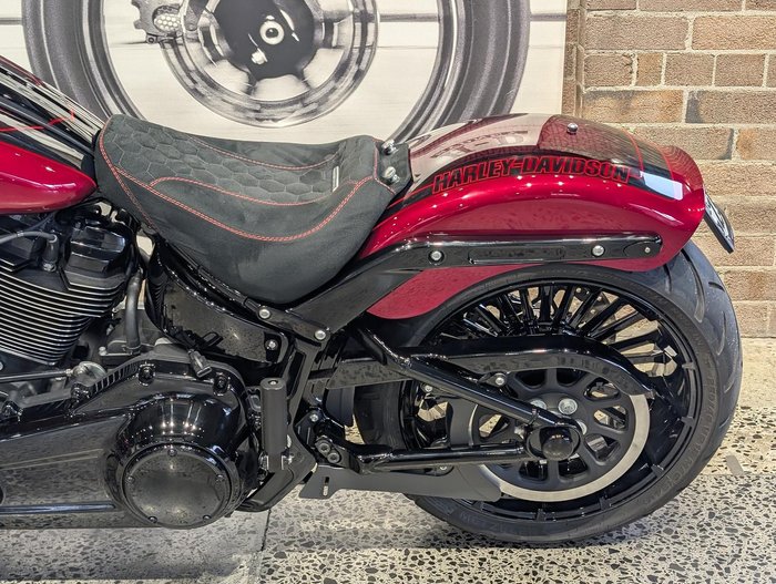 2024 Harley-Davidson Breakout 117 (FXBR) Softail Black