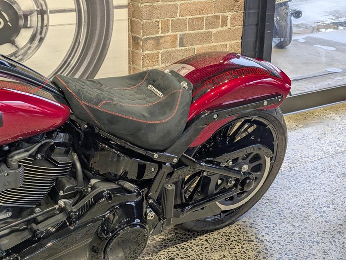 2024 Harley-Davidson Breakout 117 (FXBR) Softail Black