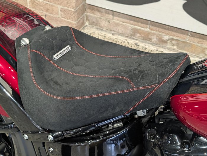 2024 Harley-Davidson Breakout 117 (FXBR) Softail Black