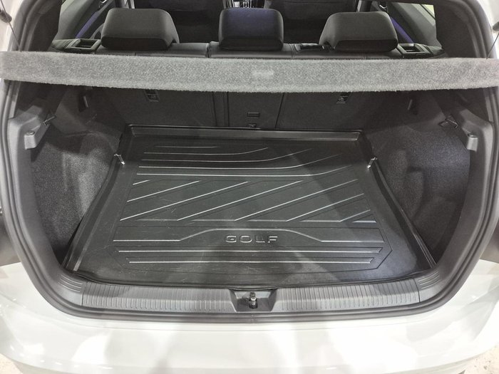2023 Volkswagen Golf 110TSI R-Line 8 MY23 Pure White