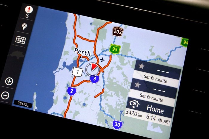 2022 Toyota Hilux SR5