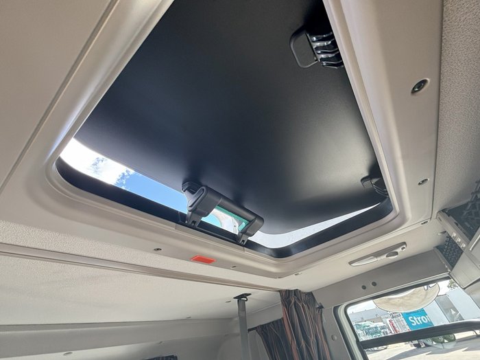 2023 DAF FT CF450