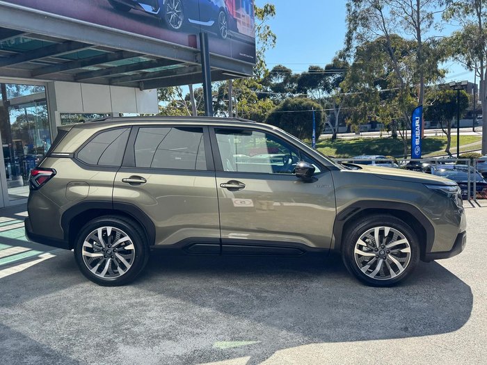 2025 Subaru Forester Hybrid Touring S6 MY26 AWD Autumn Green