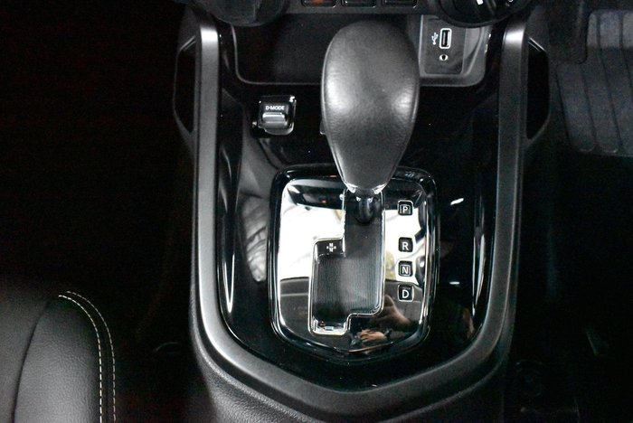 2023 Nissan Navara PRO-4X