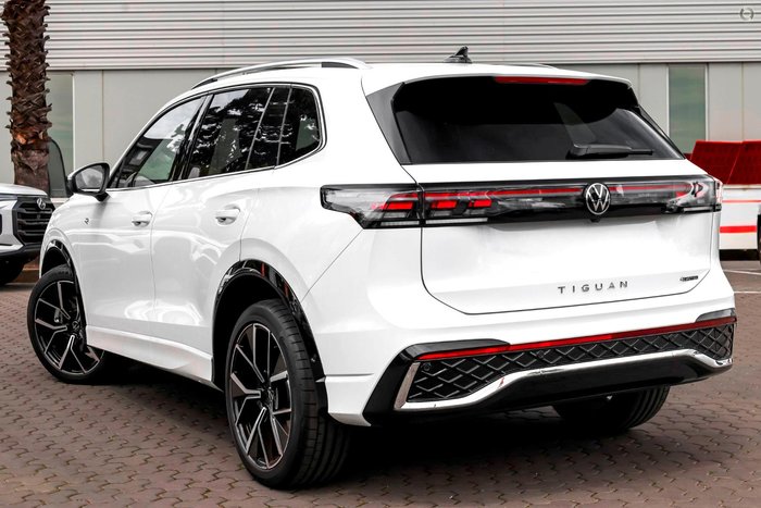 2025 Volkswagen Tiguan 195TSI R-Line