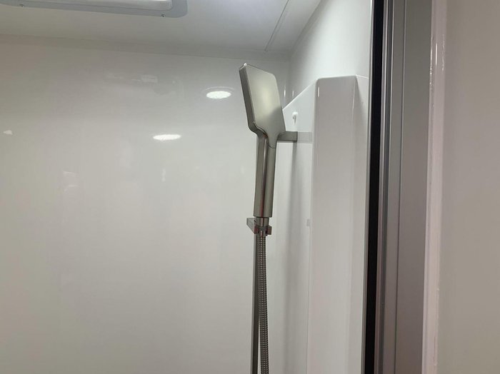 2025 Supreme 1560_C_K1e3_S Territory Hybrid 15'6