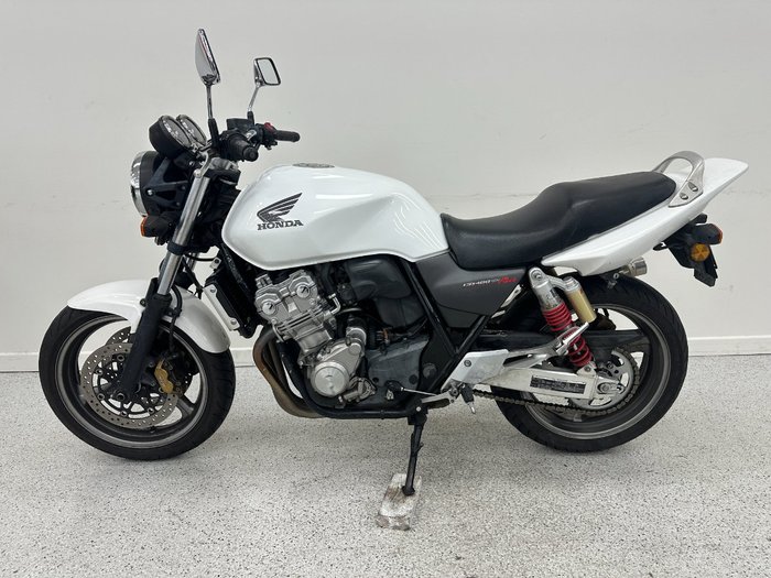 2009 Honda CB400 WHITE