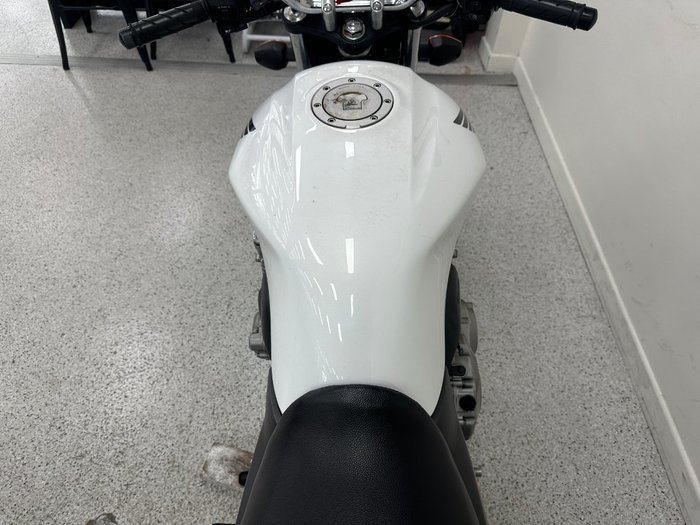 2009 Honda CB400 WHITE
