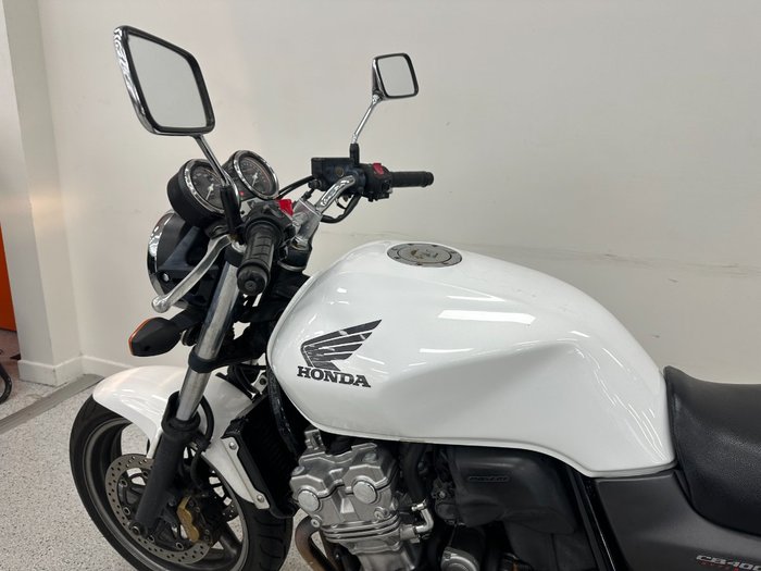 2009 Honda CB400 WHITE