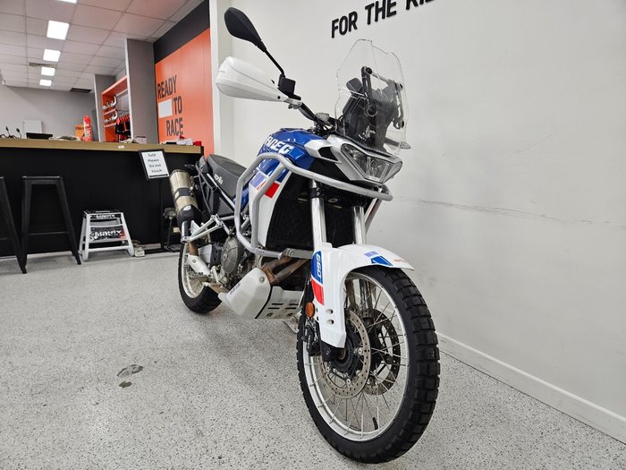 2022 APRILIA TUAREG LAMS TRI