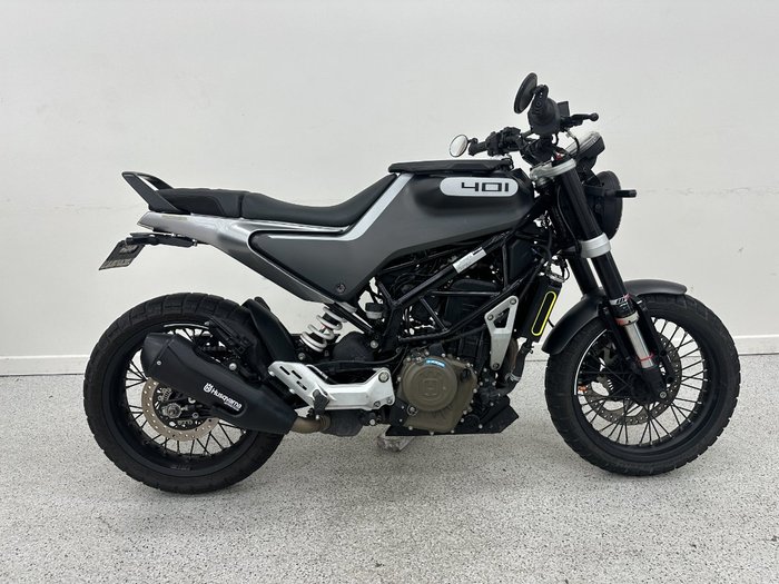 2021 HUSQVARNA SVARTPILEN 401 SILVER