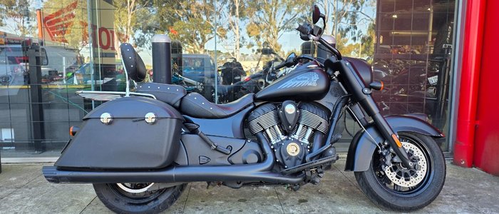 2016 Indian CHIEFTAIN DARK HORSE BLACK