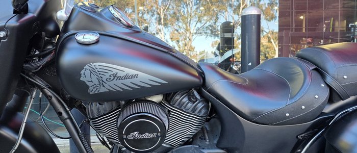 2016 Indian CHIEFTAIN DARK HORSE BLACK
