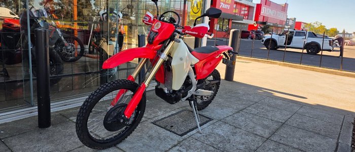 2023 Honda CRF450RL RED