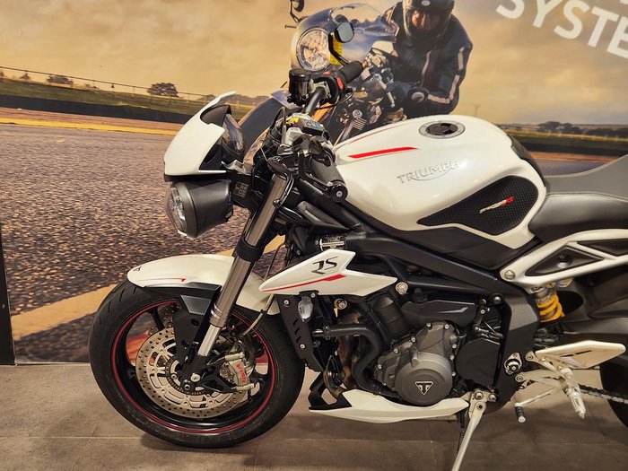 2018 Triumph Street Triple R 765 Street Triple White