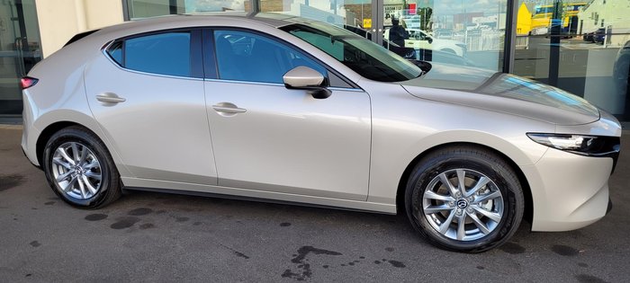 2025 Mazda 3 G20 Pure