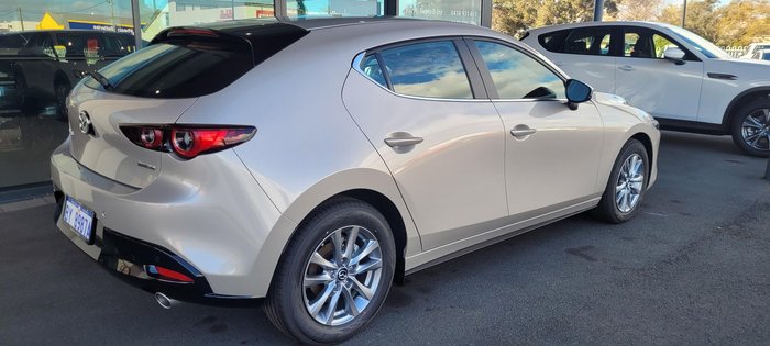2025 Mazda 3 G20 Pure