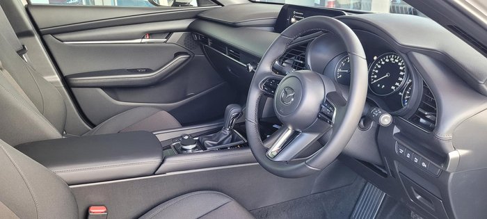 2025 Mazda 3 G20 Pure