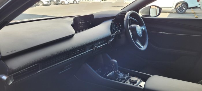 2025 Mazda 3 G20 Pure