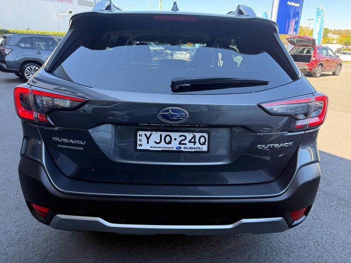 2023 Subaru Outback AWD Touring