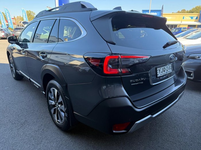 2023 Subaru Outback AWD Touring