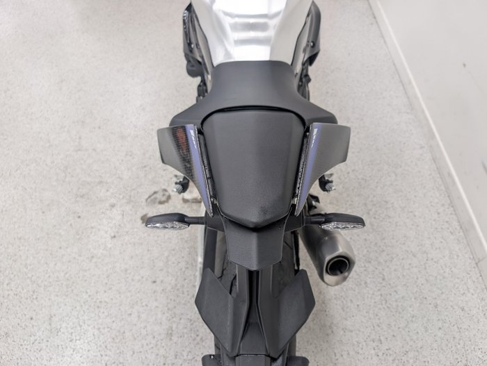 2024 YAMAHA YZF-R1 M Blue