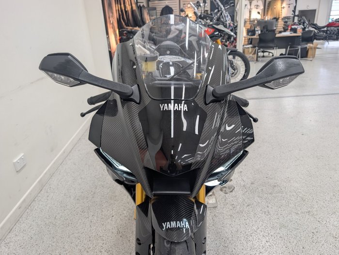 2024 YAMAHA YZF-R1 M Blue