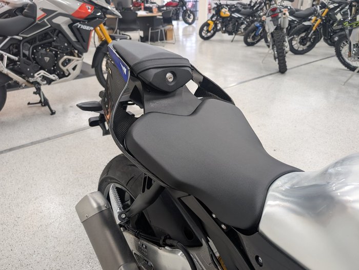 2024 YAMAHA YZF-R1 M Blue