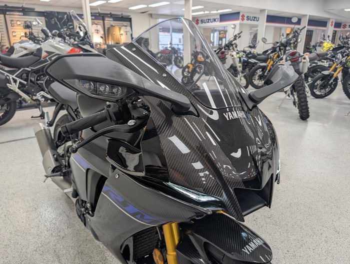2024 YAMAHA YZF-R1 M Blue