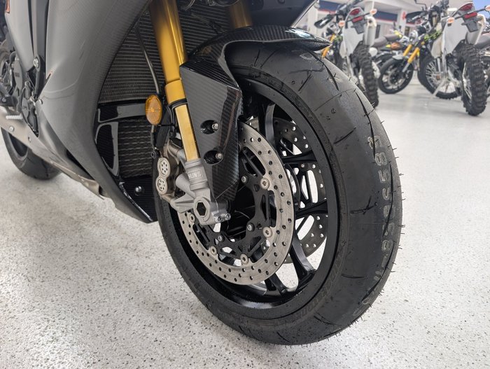 2024 YAMAHA YZF-R1 M Blue