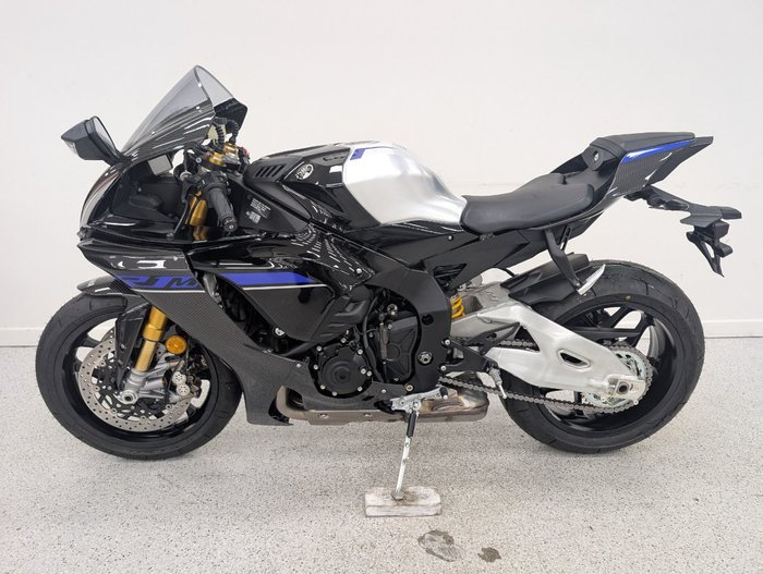 2024 YAMAHA YZF-R1 M Blue