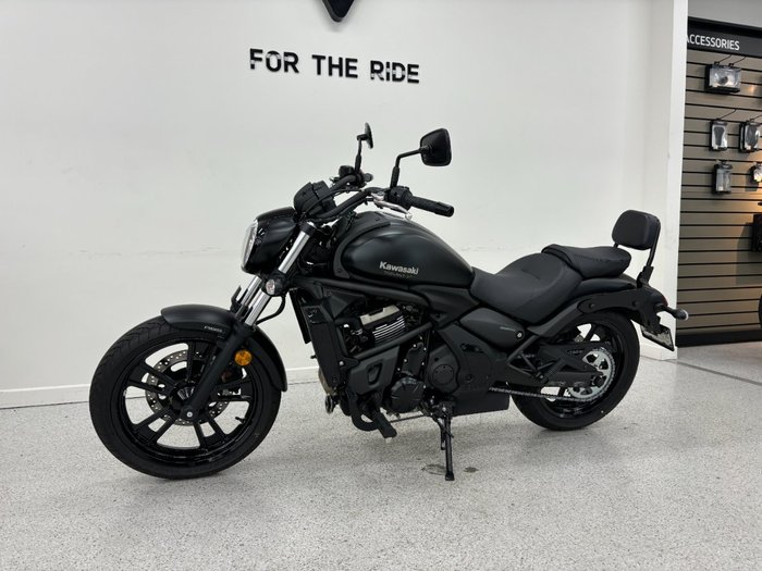 2025 Kawasaki VULCAN S Black