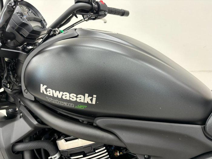 2025 Kawasaki VULCAN S Black